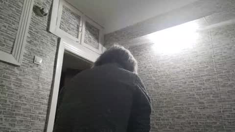 edithmanning online show from January 15, 3:43 am