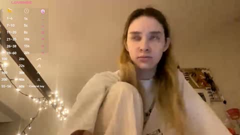 Dana online show from November 30, 6:12 pm