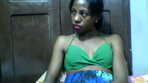 edwige770943 online show from April 30, 5:51 pm