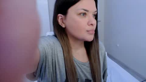 eelena4kiss online show from February 16, 11:38 am