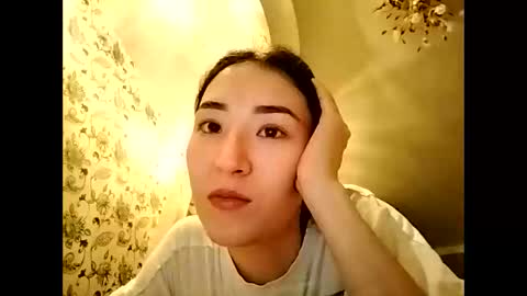 Effy online show from November 3, 1:59 pm