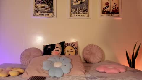 effy online show from June 9, 3:28 am