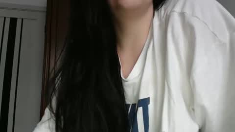 Effy online show from June 4, 5:28 pm