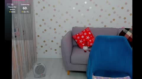 Snapshot of effyangel chatting on December 26, 6:09 am Effy online show from December 26, 6:09 am
