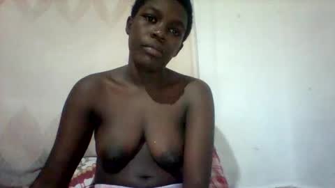 eileen_en online show from May 24, 1:21 pm