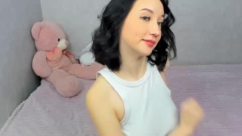 eileenmoores online show from February 11, 12:28 pm