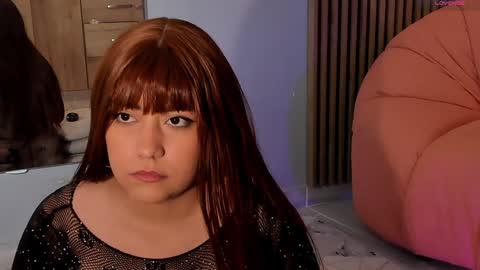 Snapshot of eilin_clio chatting on January 9, 12:41 pm Eilin online show from January 9, 12:41 pm
