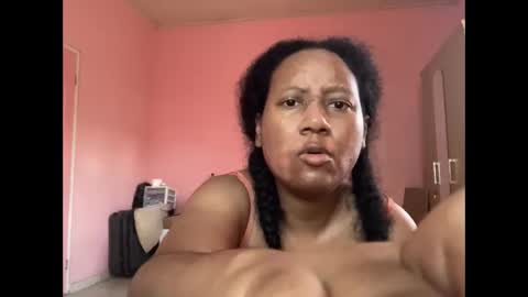 Eirondra Valeen online show from January 13, 10:30 am