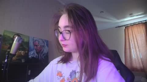 Snapshot of el_sweety chatting on February 20, 10:05 am If you like it when I meow give me a thumbs up online show from February 20, 10:05 am
