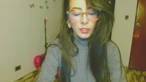 ela_3611 online show from December 4, 5:21 am