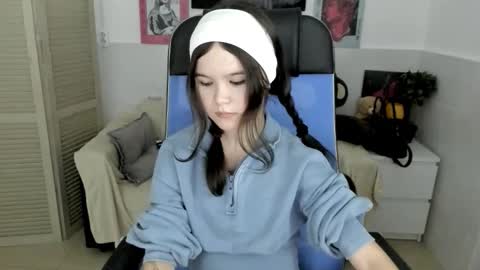 Your sweet girl online show from October 1, 8:47 pm