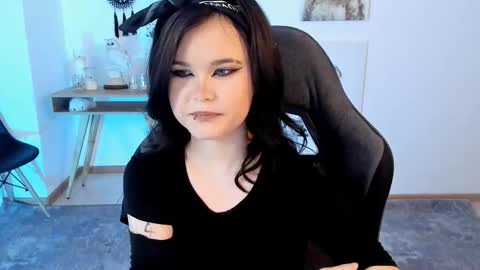 Your sweet girl online show from February 26, 7:29 pm