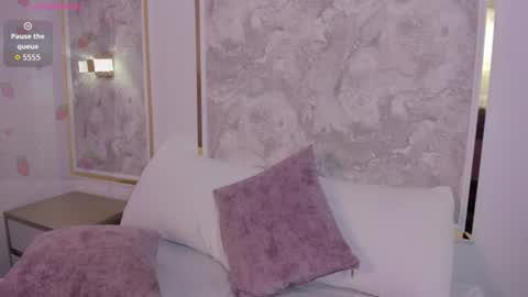 elara_bloom_ online show from July 19, 3:09 am