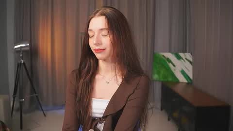 Snapshot of elbasypher chatting on September 20, 1:53 pm Elba Blance online show from September 20, 1:53 pm