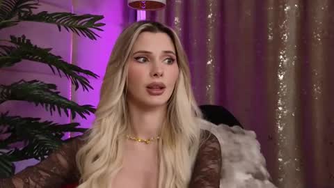 Eleine online show from November 3, 12:58 am