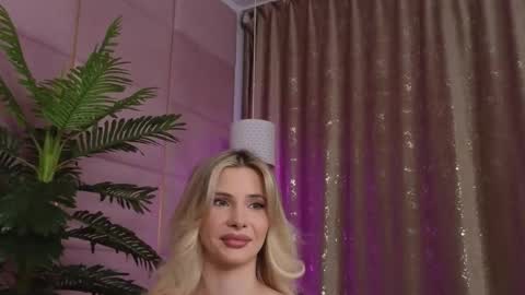 Eleine online show from September 25, 10:40 pm