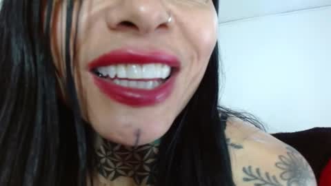 Snapshot of elektratattoo chatting on March 6, 4:38 pm elektra online show from March 6, 4:38 pm