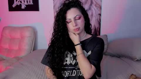 Elena  online show from February 13, 7:03 am