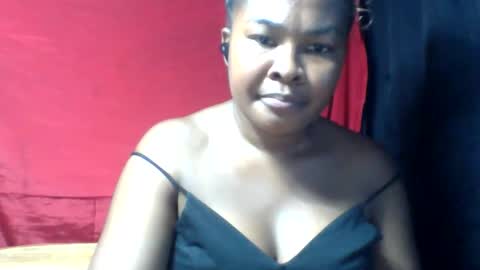 eliciline online show from April 26, 4:16 pm