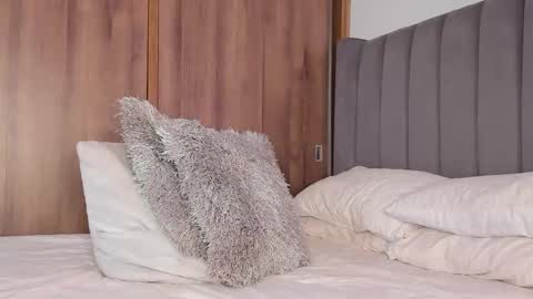 Eli online show from October 16, 1:14 pm