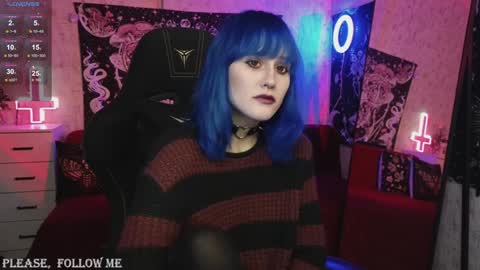 Snapshot of elika_kay chatting on January 1, 10:24 pm MORE ME online show from January 1, 10:24 pm