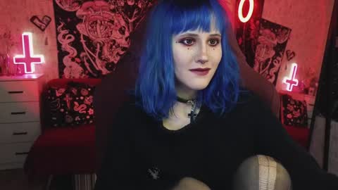 Snapshot of elika_kay chatting on January 24, 10:19 pm MORE ME online show from January 24, 10:19 pm