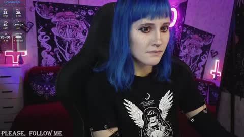 Snapshot of elika_kay chatting on January 12, 11:04 pm MORE ME online show from January 12, 11:04 pm