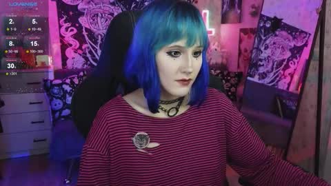 Snapshot of elika_kay chatting on September 23, 1:15 am MORE ME online show from September 23, 1:15 am