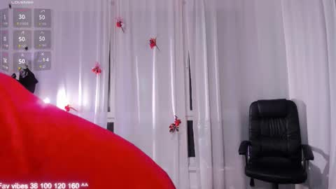 Hey Im Elizzi. Lets have fun and enjoy together  online show from October 22, 11:43 pm