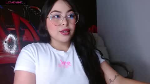 Elina  online show from May 31, 1:11 am