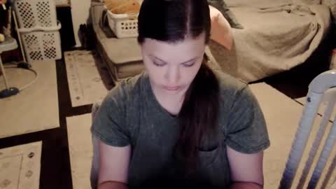 elinahluscious online show from September 21, 3:38 am