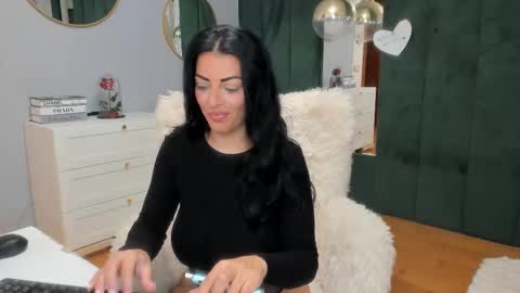 Maria online show from November 3, 6:17 am