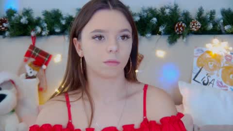 Snapshot of elisabethdavis chatting on December 21, 3:31 pm ElisabethDavis online show from December 21, 3:31 pm