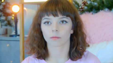 ElisabethDavis online show from December 5, 3:35 pm