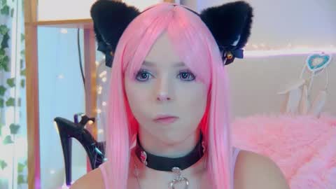 Snapshot of elisabethdavis chatting on September 20, 3:21 pm ElisabethDavis online show from September 20, 3:21 pm