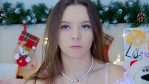Snapshot of elisabethdavis chatting on December 14, 3:04 pm ElisabethDavis online show from December 14, 3:04 pm