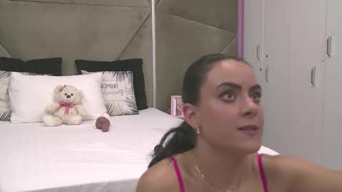 Eliza online show from September 18, 7:40 am