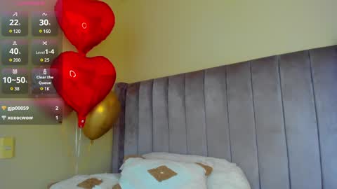 Snapshot of eliza_sanz chatting on December 21, 8:54 pm My name is ElizaPVT is open online show from December 21, 8:54 pm