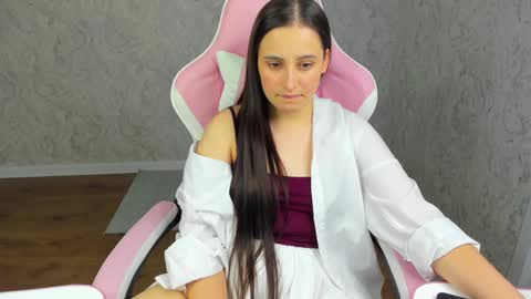 Elizabet online show from May 22, 10:13 am