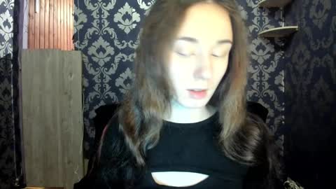 elizabethrice online show from December 29, 9:09 pm