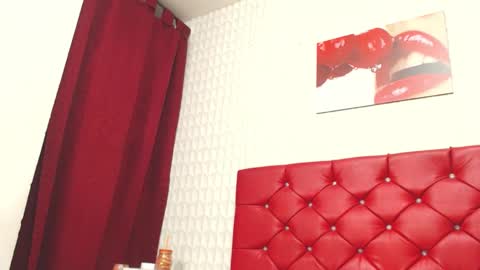 elizabetth_roman online show from December 22, 7:50 pm