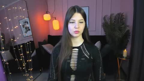 Eliza online show from March 17, 1:15 pm