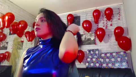 Snapshot of elizatex chatting on March 4, 7:43 pm online show from March 4, 7:43 pm