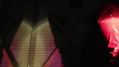 Snapshot of elizatex chatting on January 18, 10:17 pm online show from January 18, 10:17 pm