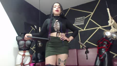 Snapshot of elizatex chatting on December 7, 3:08 pm online show from December 7, 3:08 pm