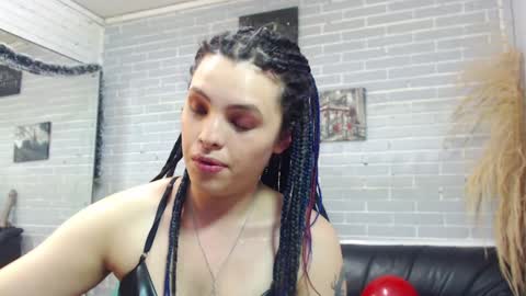 Snapshot of elizatex chatting on December 27, 4:15 am online show from December 27, 4:15 am