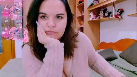 Ella  online show from September 29, 5:45 am