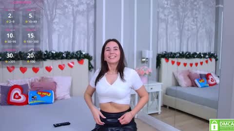 Ella online show from March 4, 4:27 am