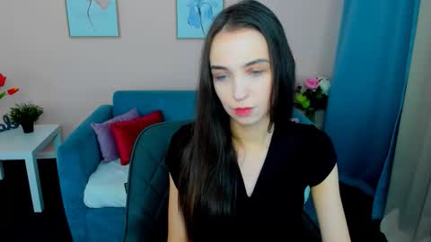 Snapshot of ellaasteele chatting on September 24, 1:54 pm Ella online show from September 24, 1:54 pm