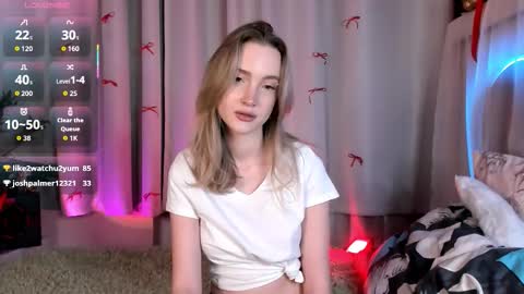 Ella online show from January 13, 2:21 pm